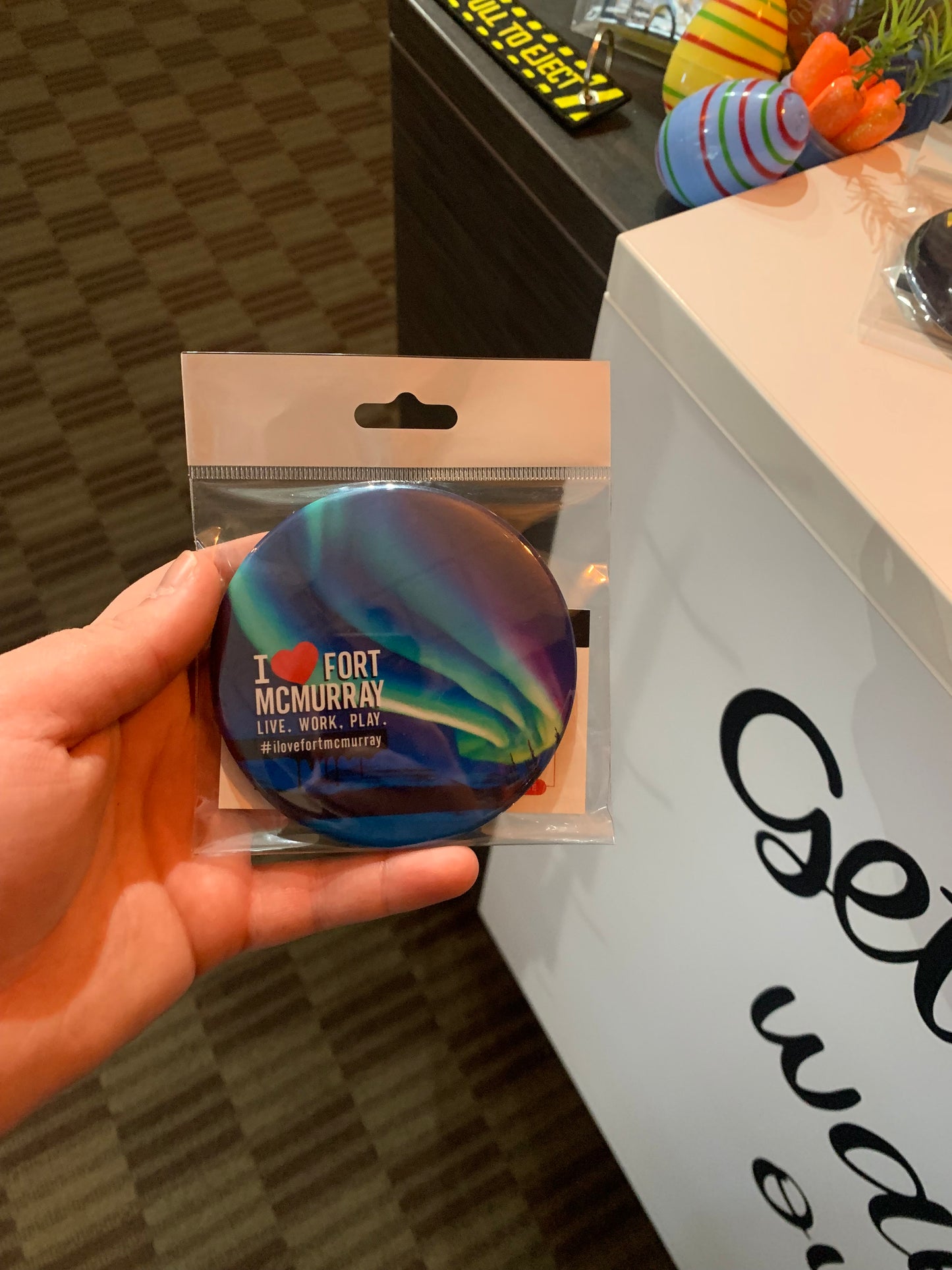 *Vendor004 - 3.5" Magnet