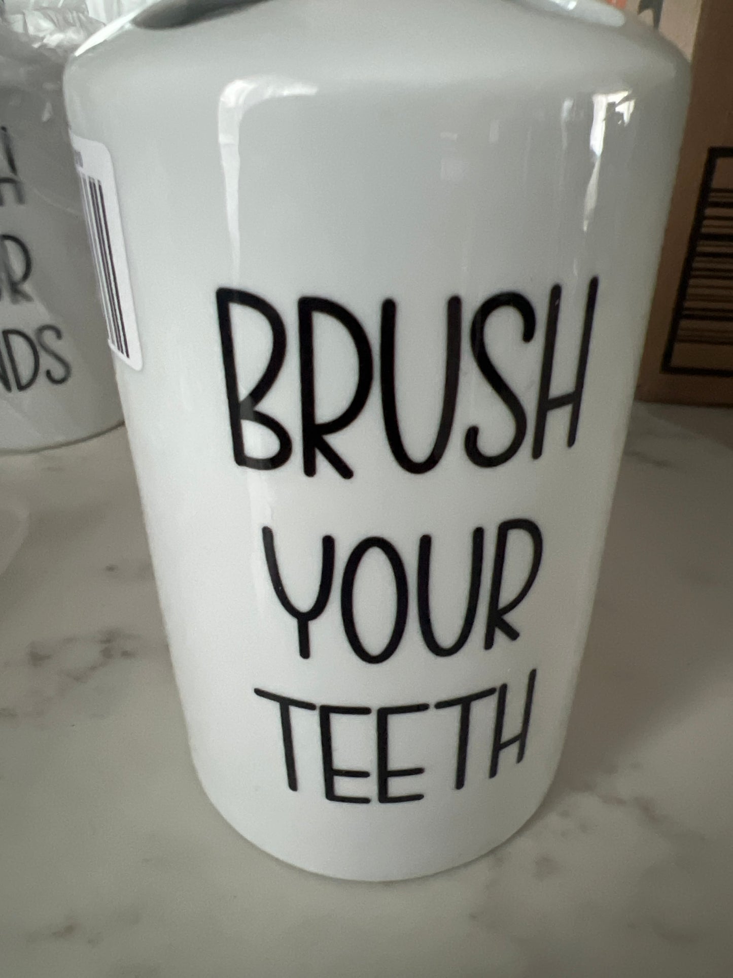 *Vendor001 soap dispenser