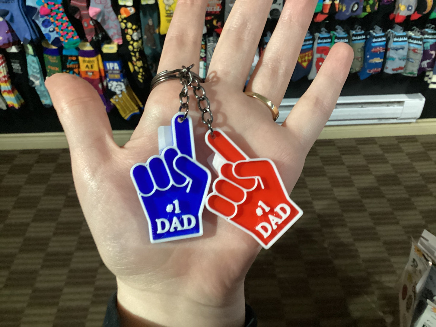 *Vendor10 Dad's #1 Keytag
