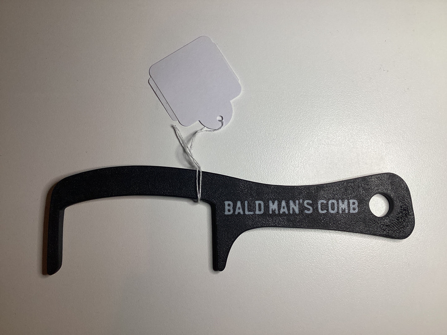 *Vendor10 bald man comb