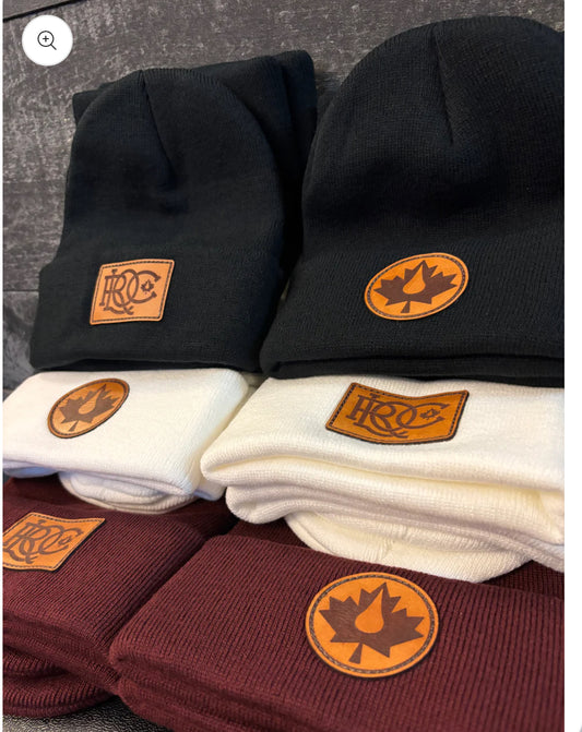 *Vendor007-Full Tank Toques