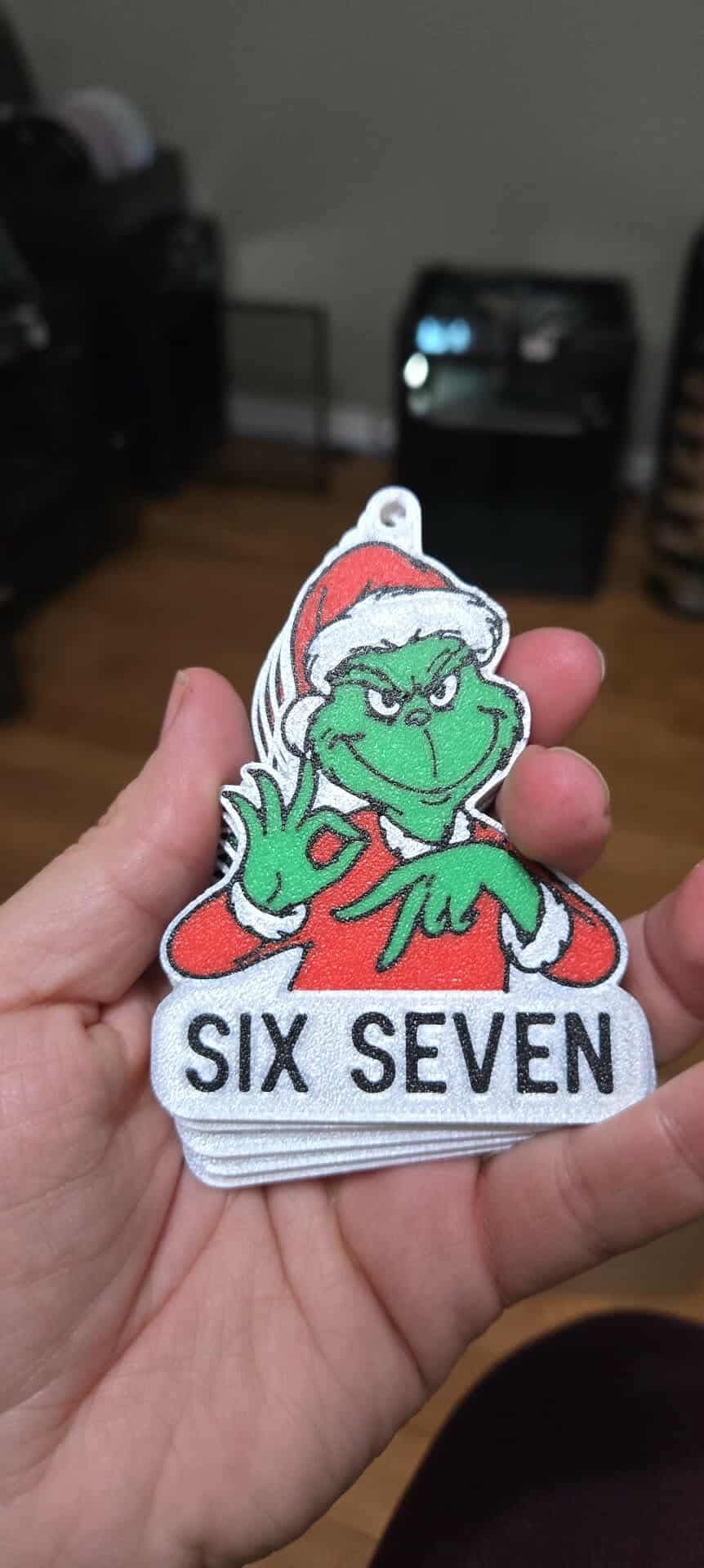 *Vendor10 67 ornament
