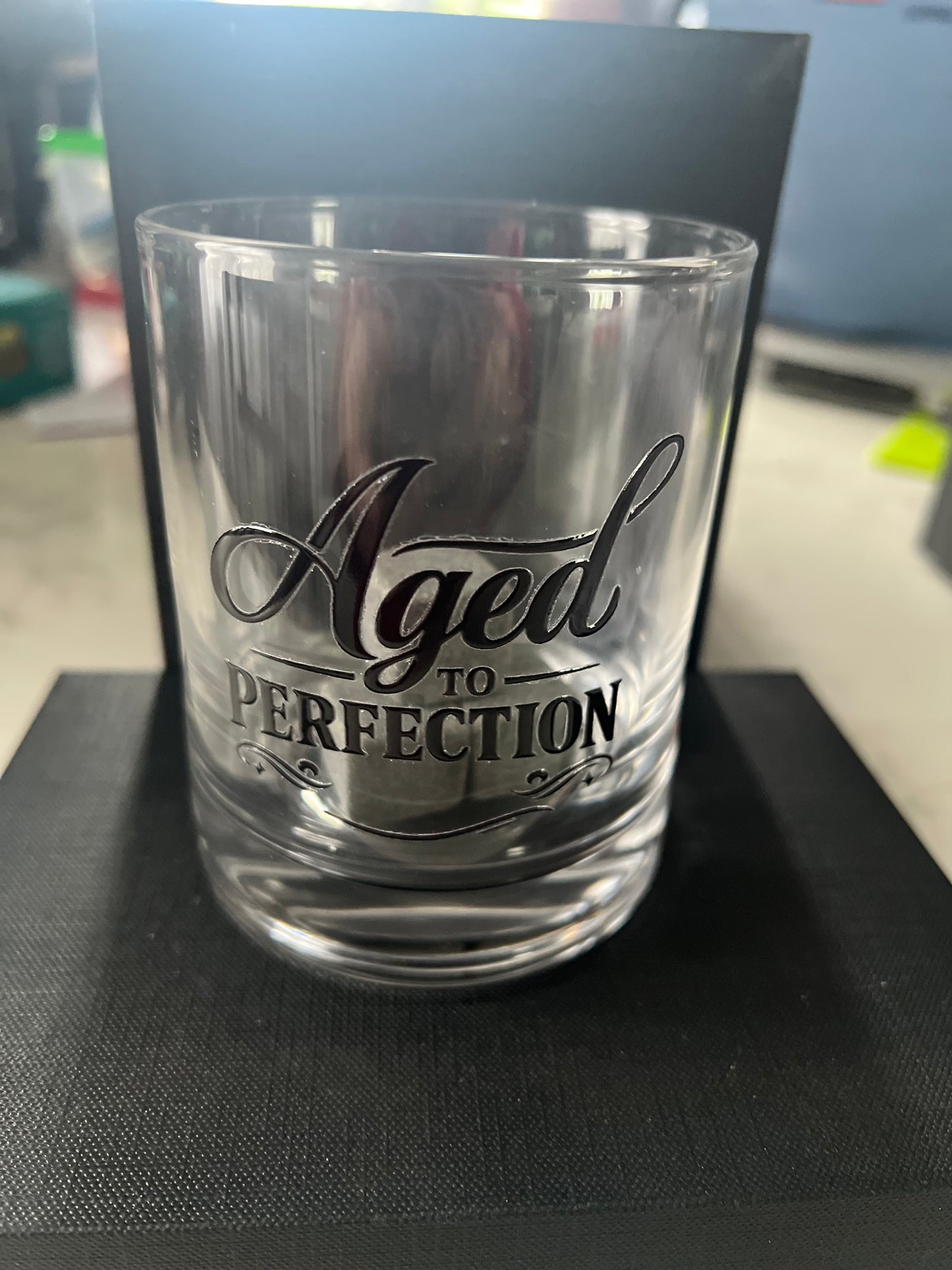 Whiskey glass & stones