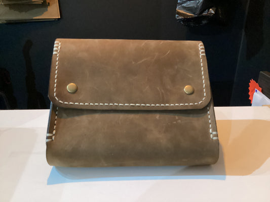 *Vendor017 Large Clutch Purse