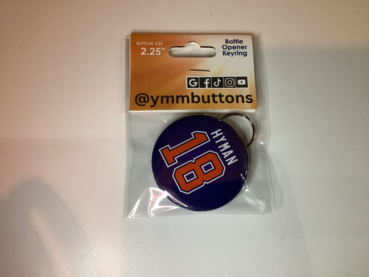 *Vendor004 - Keyring bottle opener
